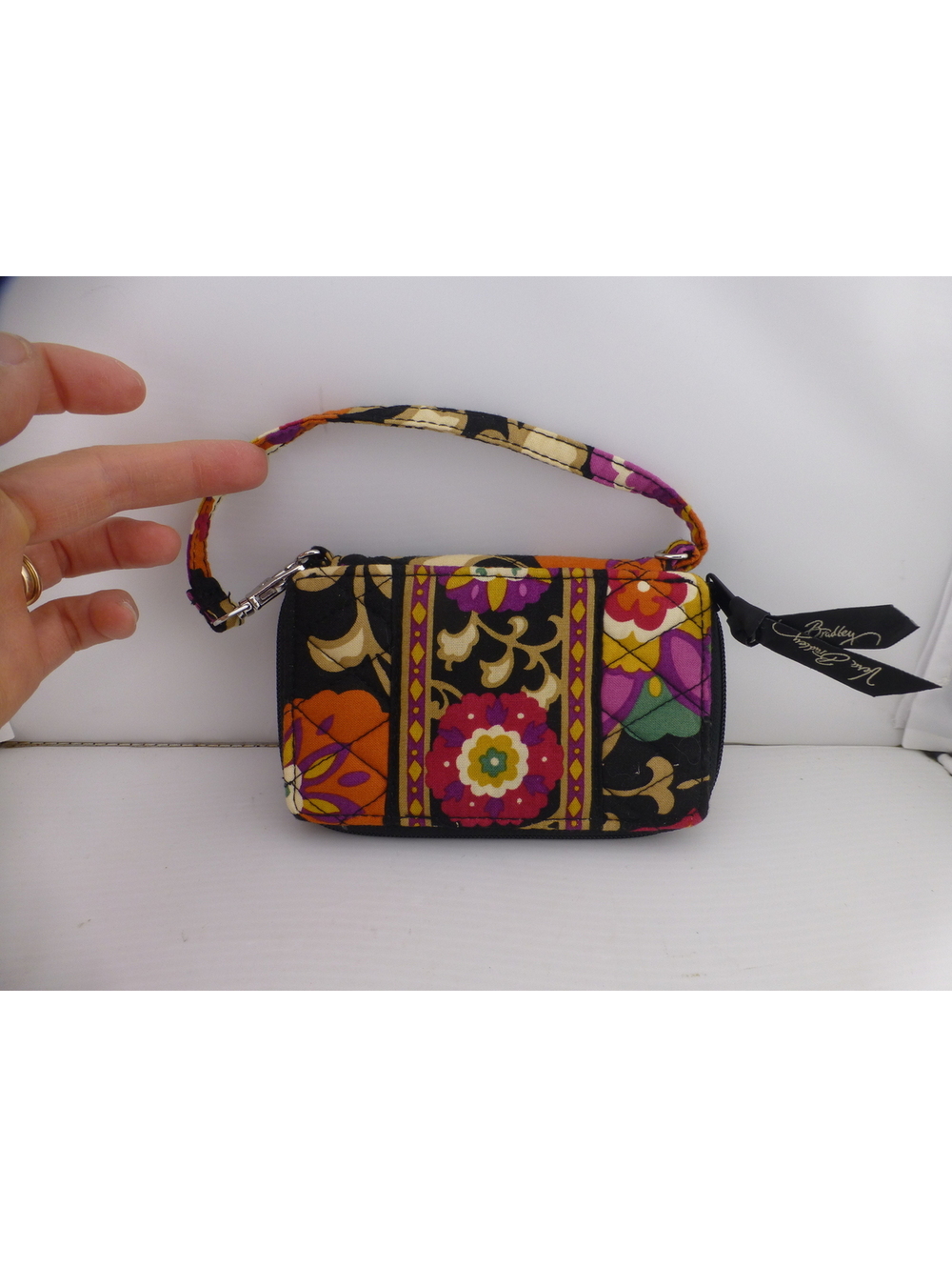Vera Bradley Quilted Cotton Wallet Wristlet Phone Holder Black Floral Paisley D3